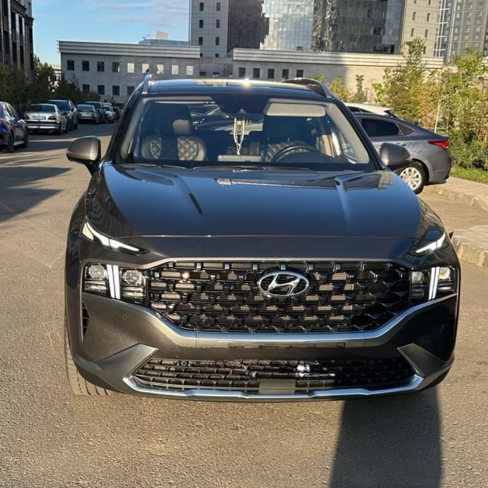Hyundai Santa Fe 2023г